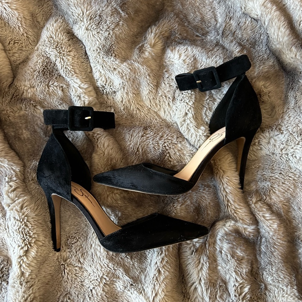 Suede black heels